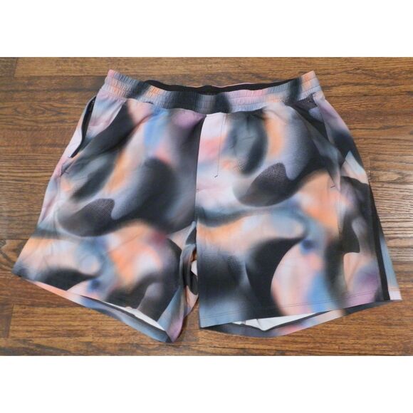 Lululemon Athletica Black Multicolor Shorts Men's Size XL - Picture 1 of 2